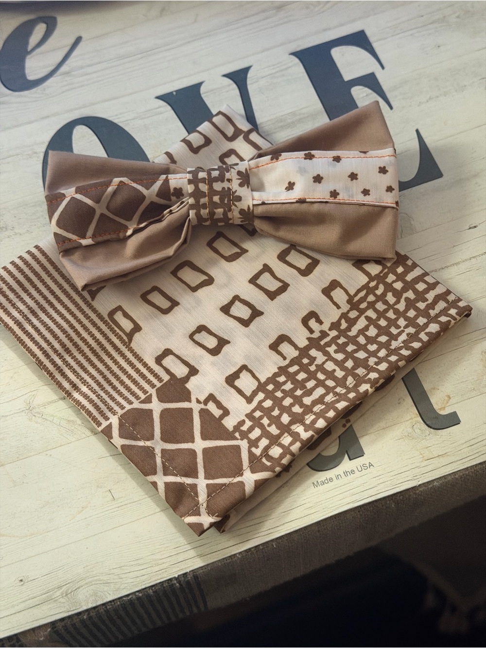 Elegant Brown Patterned Bow Tie and Pocket Square Set